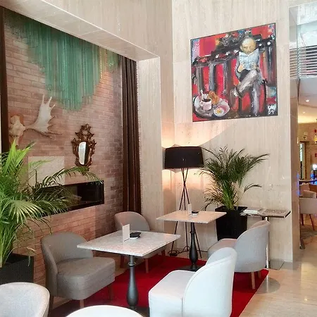 Ur Palacio Avenida - только для взрослых Отель