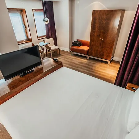 Отель Ur Palacio Avenida - только для взрослых